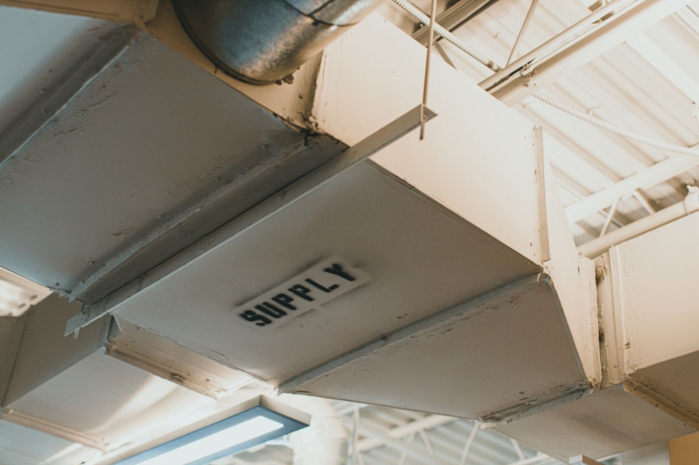 Conduits aérauliques de ventilation et de climatisation vérifiés lors d'une inspection technique